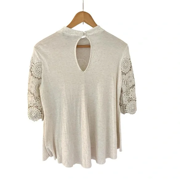 American Eagle Linen Blend Cottage Core Cream Crochet Overlay Keyhole Back Top - Picture 2 of 7